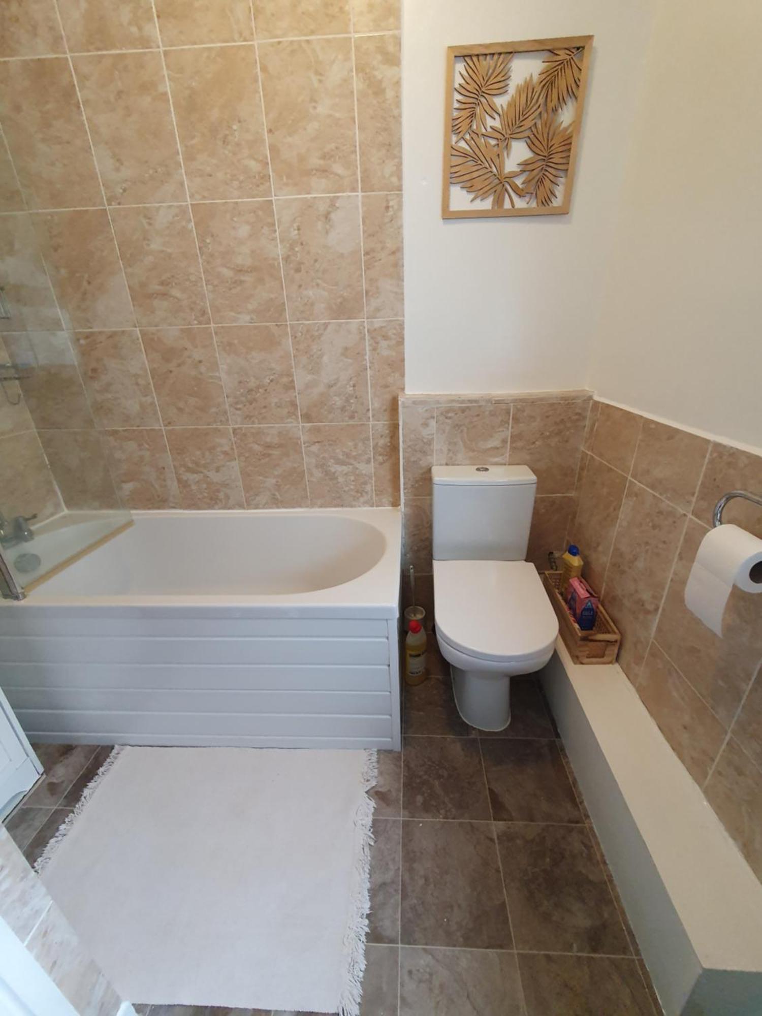 Private Double Room In Cardiff Esterno foto
